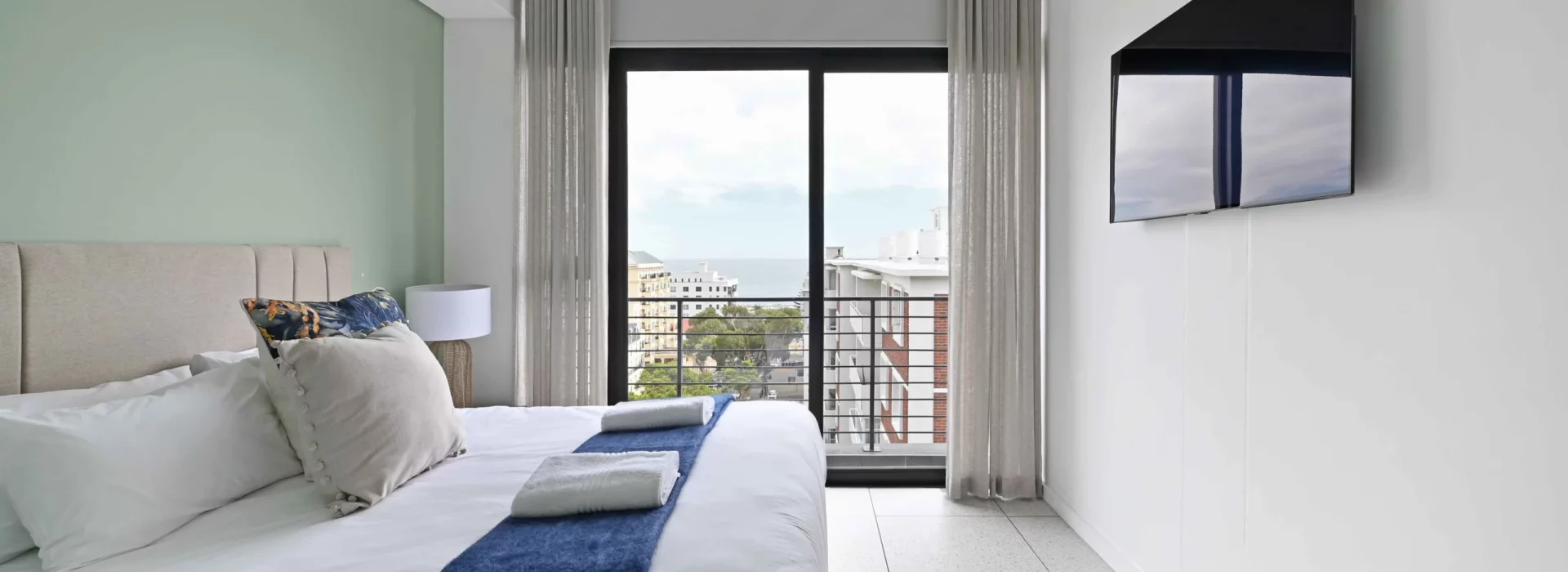 ONE26 ON M Two Bedroom Apartment (27)